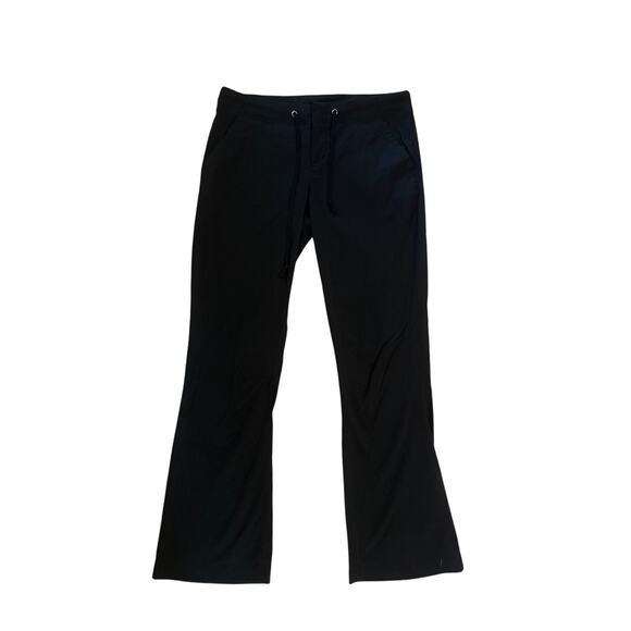 Women 8 Short Columbia Anytime Outdoor Bootcut Boot Cut Black Pants Hike Camp - Picture 1 of 6
